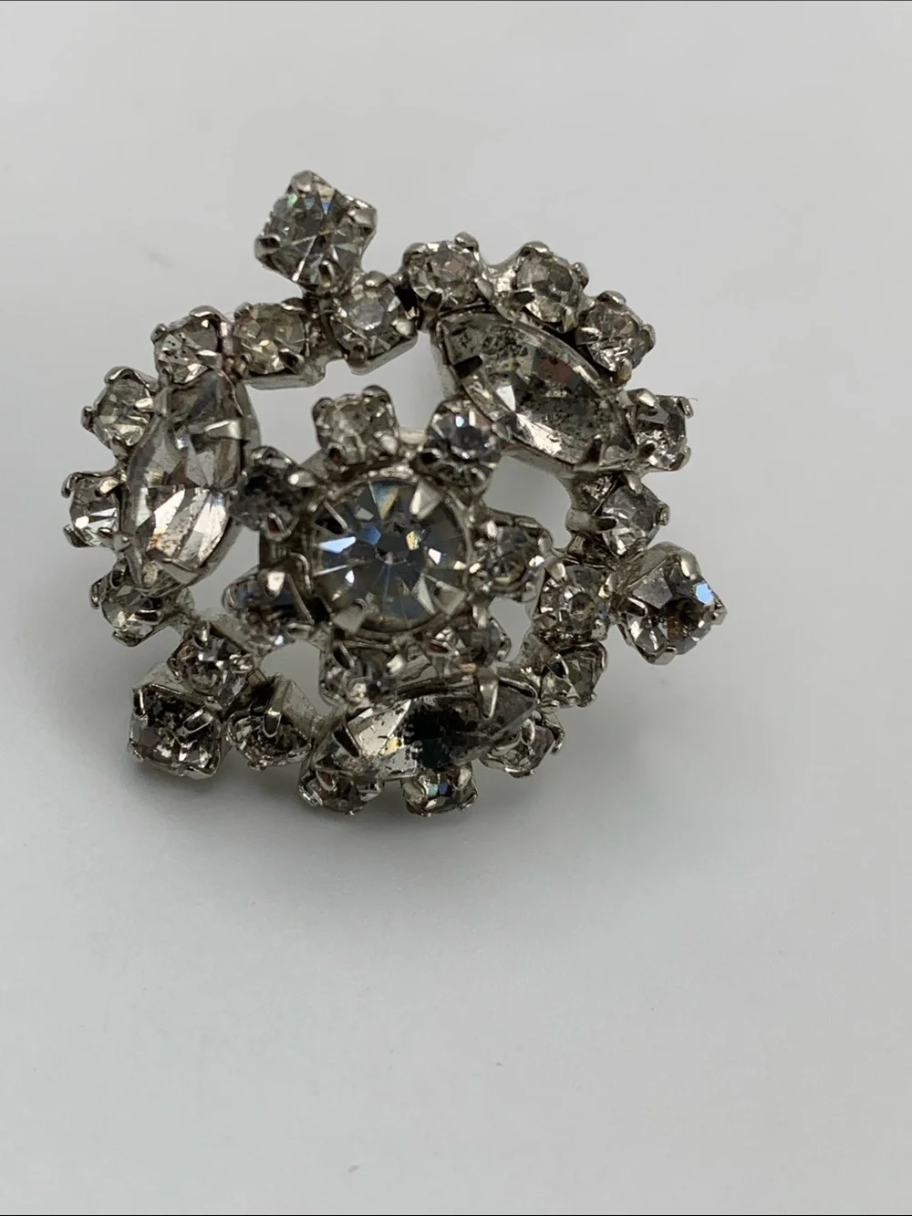 ViTG Kramer Clear Rhinestone Cluster Clip-On Earrings Statement Silver Tone 60’s